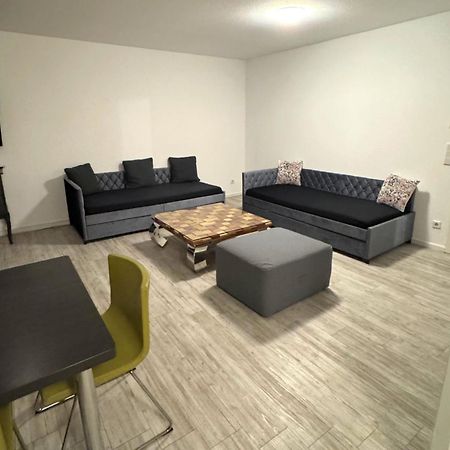 Apartment Koeln Rath Bagian luar foto